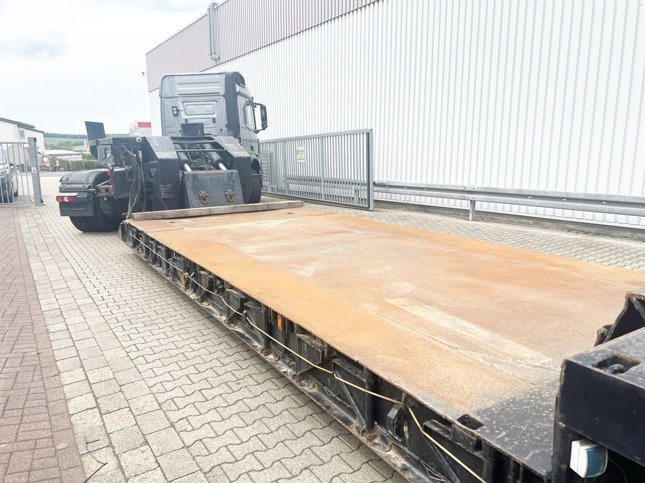 Nooteboom Euro-54-03 Euro-54-03, Schwanenhals abfahrbar, Hydr. Zwangsgelenkt - Semi-remorque surbaissé: photos 5 Nooteboom Euro-54-03 Euro-54-03, Schwanenhals abfahrbar, Hydr. Zwangsgelenkt - Semi-remorque surbaissé: photos 5