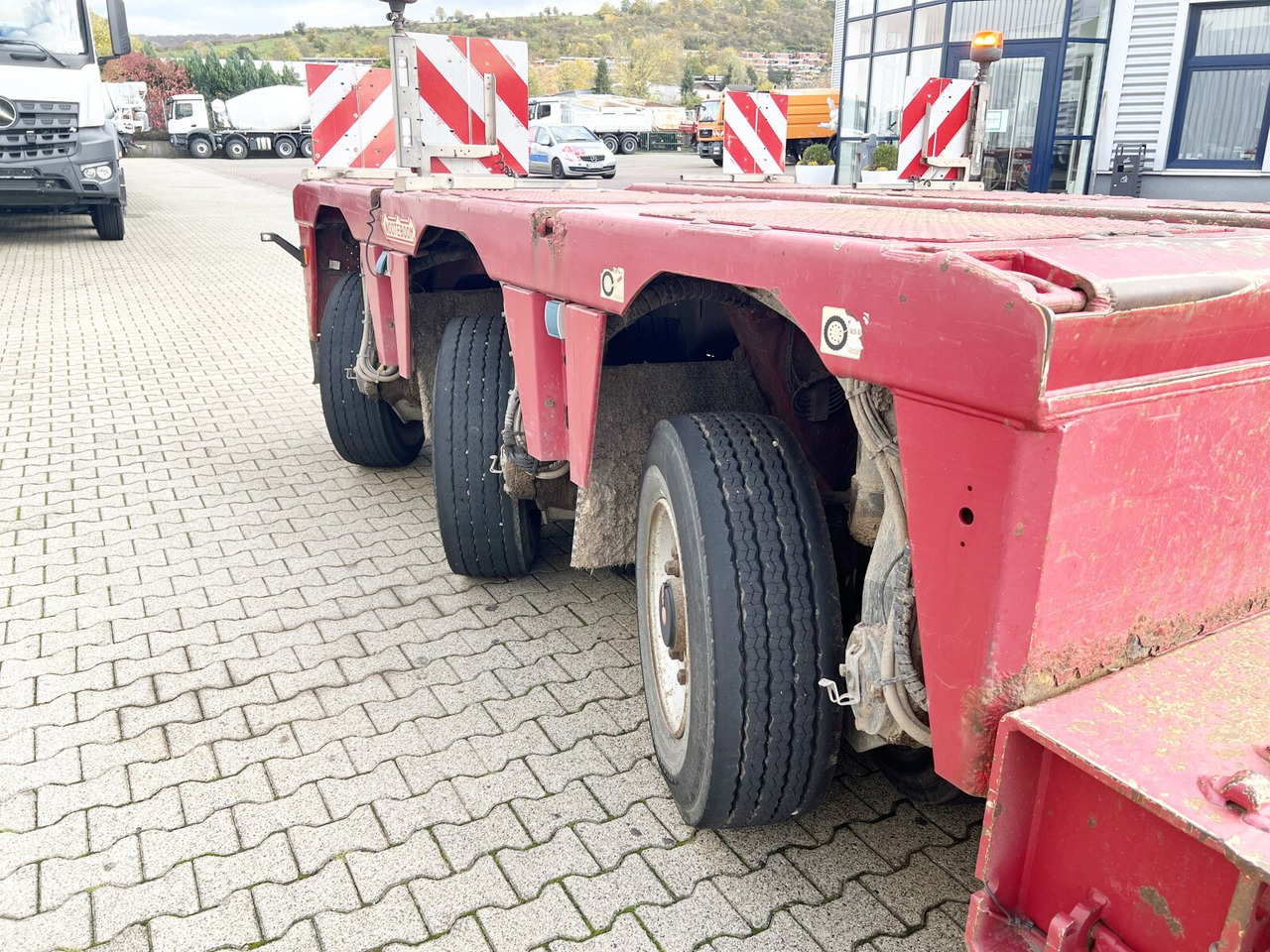 Nooteboom Euro-64-13 Euro-64-13, Jeepdolly, Tiefbett, Verbr. auf 3,2m, hydr. Lenkung - Semi-remorque surbaissé: photos 3 Nooteboom Euro-64-13 Euro-64-13, Jeepdolly, Tiefbett, Verbr. auf 3,2m, hydr. Lenkung - Semi-remorque surbaissé: photos 3