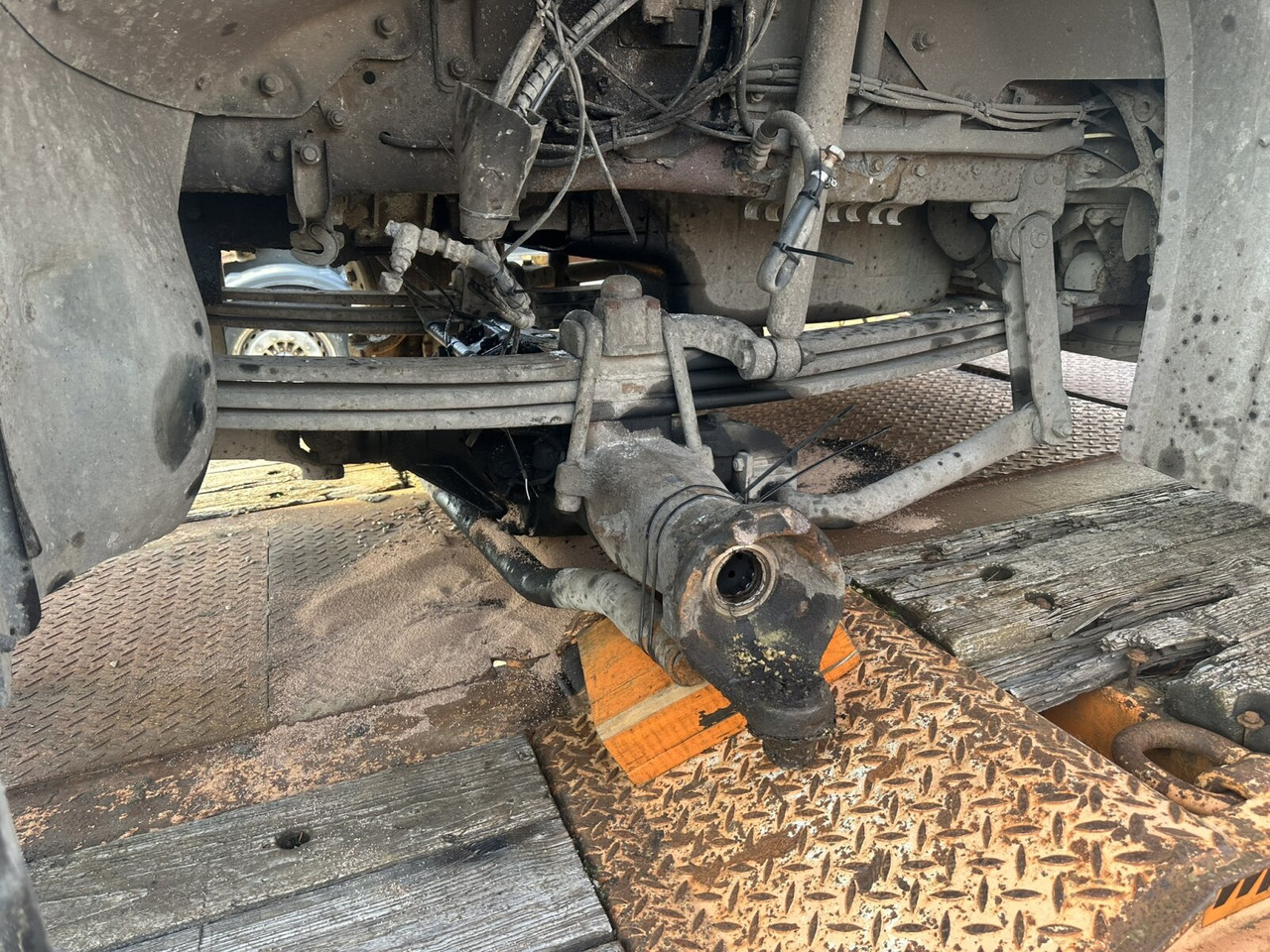 Scania 124C 400 6x6 124C 400 6x6 - Camion benne: photos 3 Scania 124C 400 6x6 124C 400 6x6 - Camion benne: photos 3