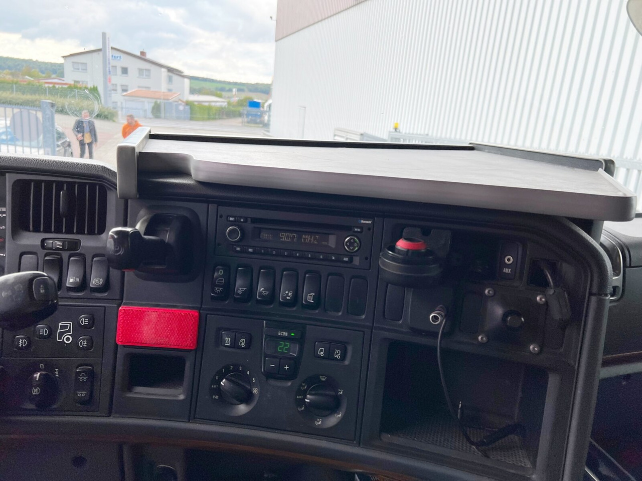 Scania R560 6x2 R560 6x2, V8, Retarder, Liftachse, Standklima, Alu-Bordwände, ca. 15m³ - Camion benne: photos 5 Scania R560 6x2 R560 6x2, V8, Retarder, Liftachse, Standklima, Alu-Bordwände, ca. 15m³ - Camion benne: photos 5