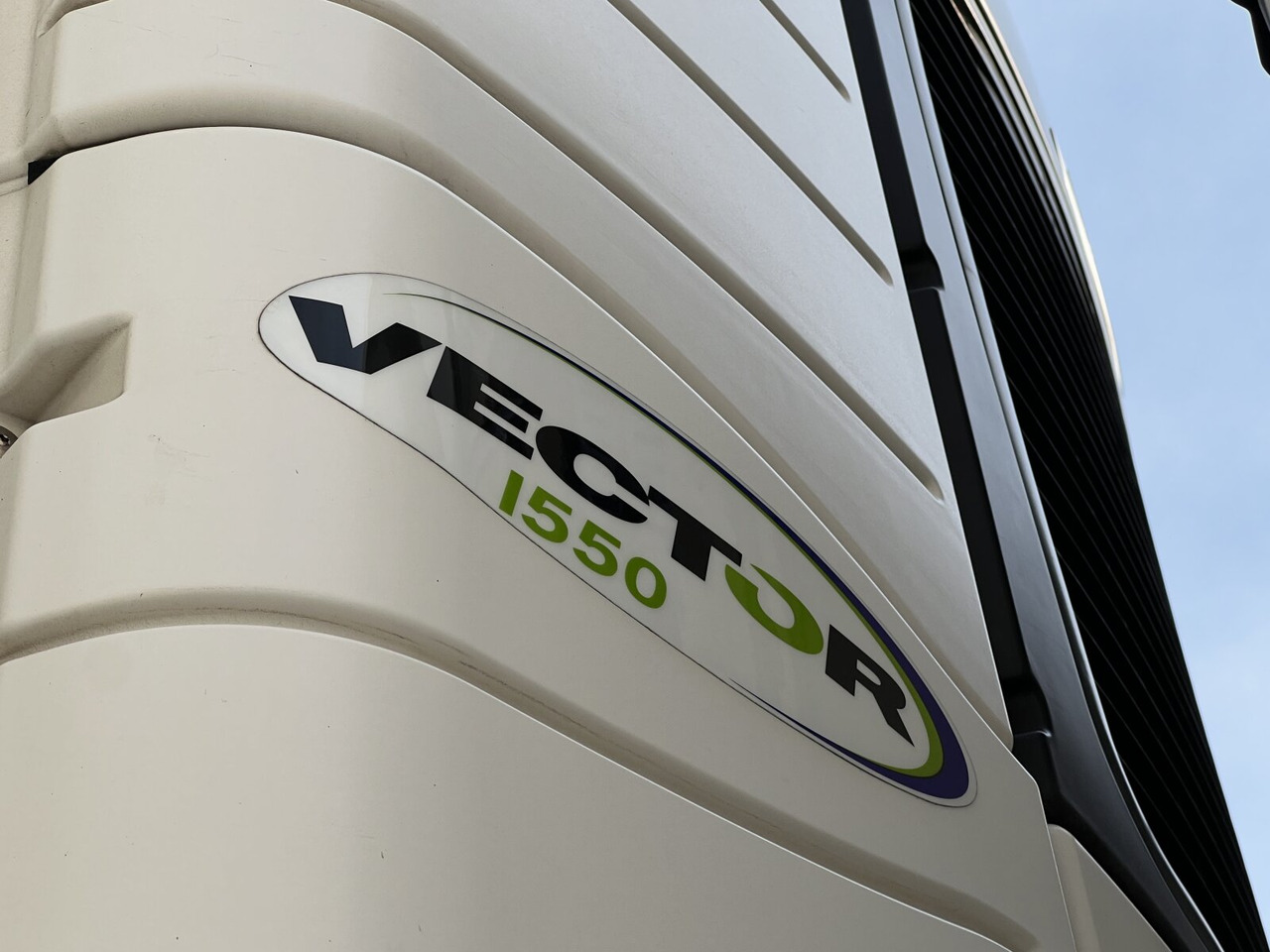 Schmitz Cargobull SKO 24/L-13.4 FP 25 SKO 24/L-13.4 FP 25 45 COOL, Mega, Doppelstock - Semi-remorque frigorifique: photos 3 Schmitz Cargobull SKO 24/L-13.4 FP 25 SKO 24/L-13.4 FP 25 45 COOL, Mega, Doppelstock - Semi-remorque frigorifique: photos 3