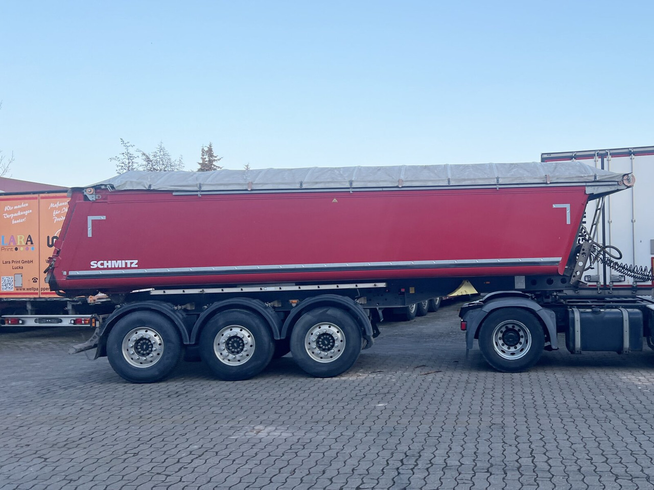 Schmitz Cargobull SKI 24 SL 7.2 SKI 24 SL 7.2, Alumulde ca. 24m³, Liftachse, E-Verdeck, Funk - Semi-remorque: photos 2 Schmitz Cargobull SKI 24 SL 7.2 SKI 24 SL 7.2, Alumulde ca. 24m³, Liftachse, E-Verdeck, Funk - Semi-remorque: photos 2