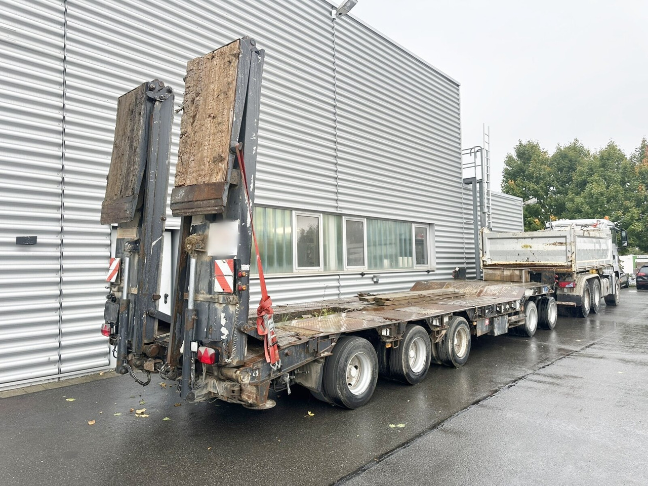 T50 KOMPAKT T50 KOMPAKT Hydr. Rampen, Verbr. auf 3m - Remorque porte-engin surbaissée: photos 2 T50 KOMPAKT T50 KOMPAKT Hydr. Rampen, Verbr. auf 3m - Remorque porte-engin surbaissée: photos 2