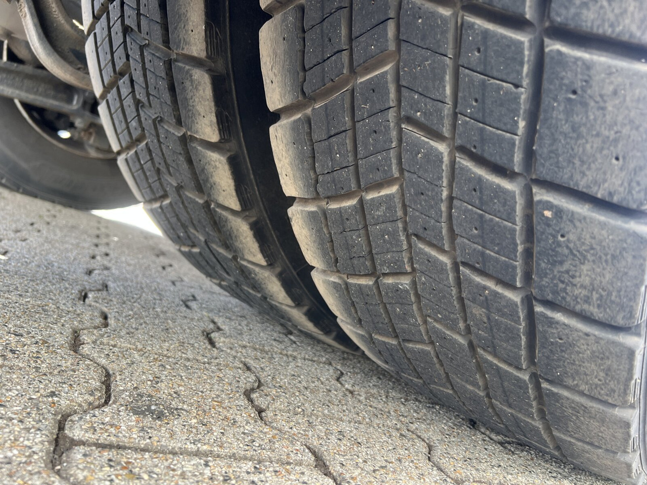 MAN TGS 18.420/470 4x2 BL TGS 18.420/470 4x2 BL, Navi - Tracteur routier: photos 3 MAN TGS 18.420/470 4x2 BL TGS 18.420/470 4x2 BL, Navi - Tracteur routier: photos 3