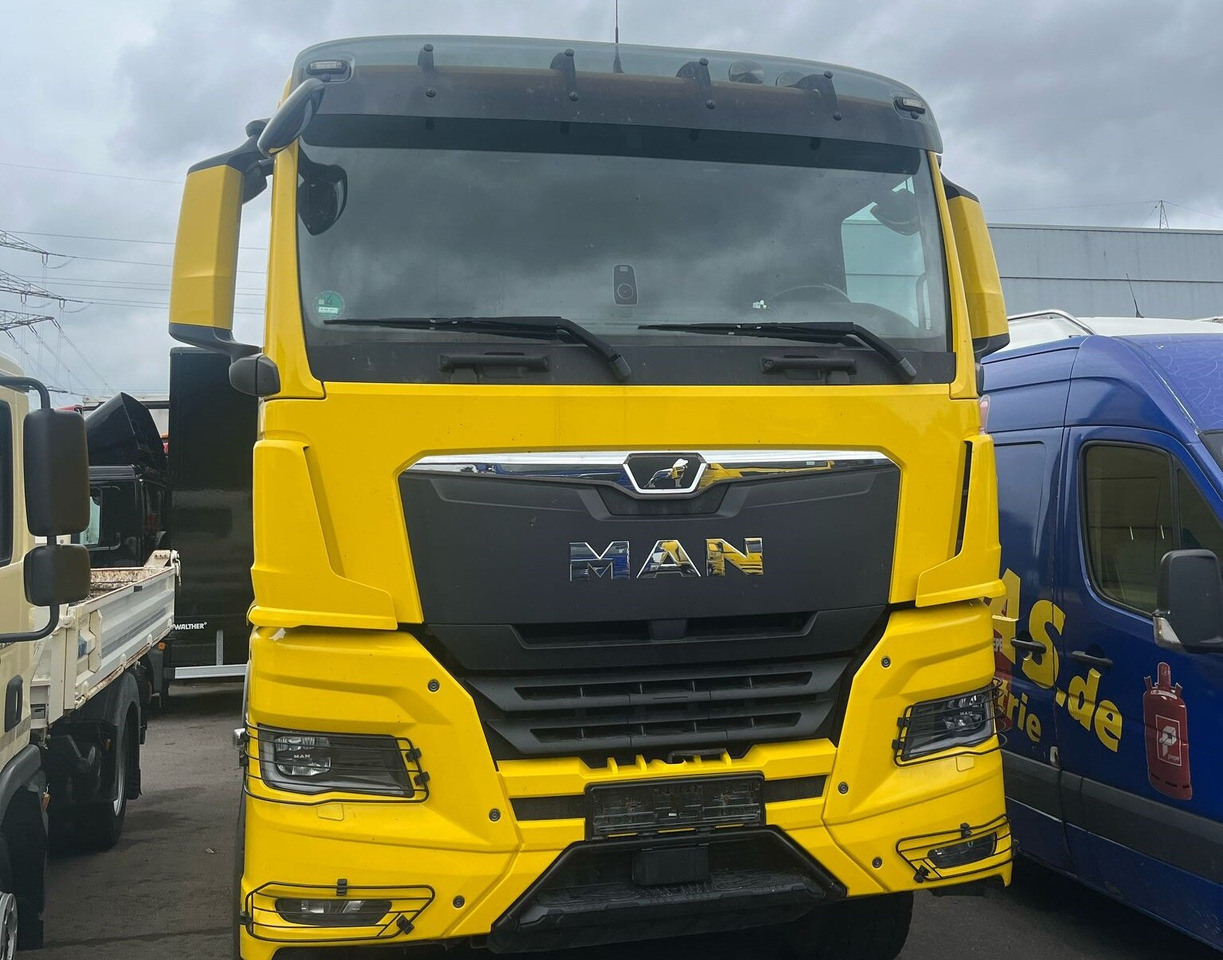 MAN TGX 18.510 4X4H BL SA TGX 18.510 4X4H BL SA, PriTarder, HydroDrive, Navi, LED, Kipphydraulik - Tracteur routier: photos 3 MAN TGX 18.510 4X4H BL SA TGX 18.510 4X4H BL SA, PriTarder, HydroDrive, Navi, LED, Kipphydraulik - Tracteur routier: photos 3
