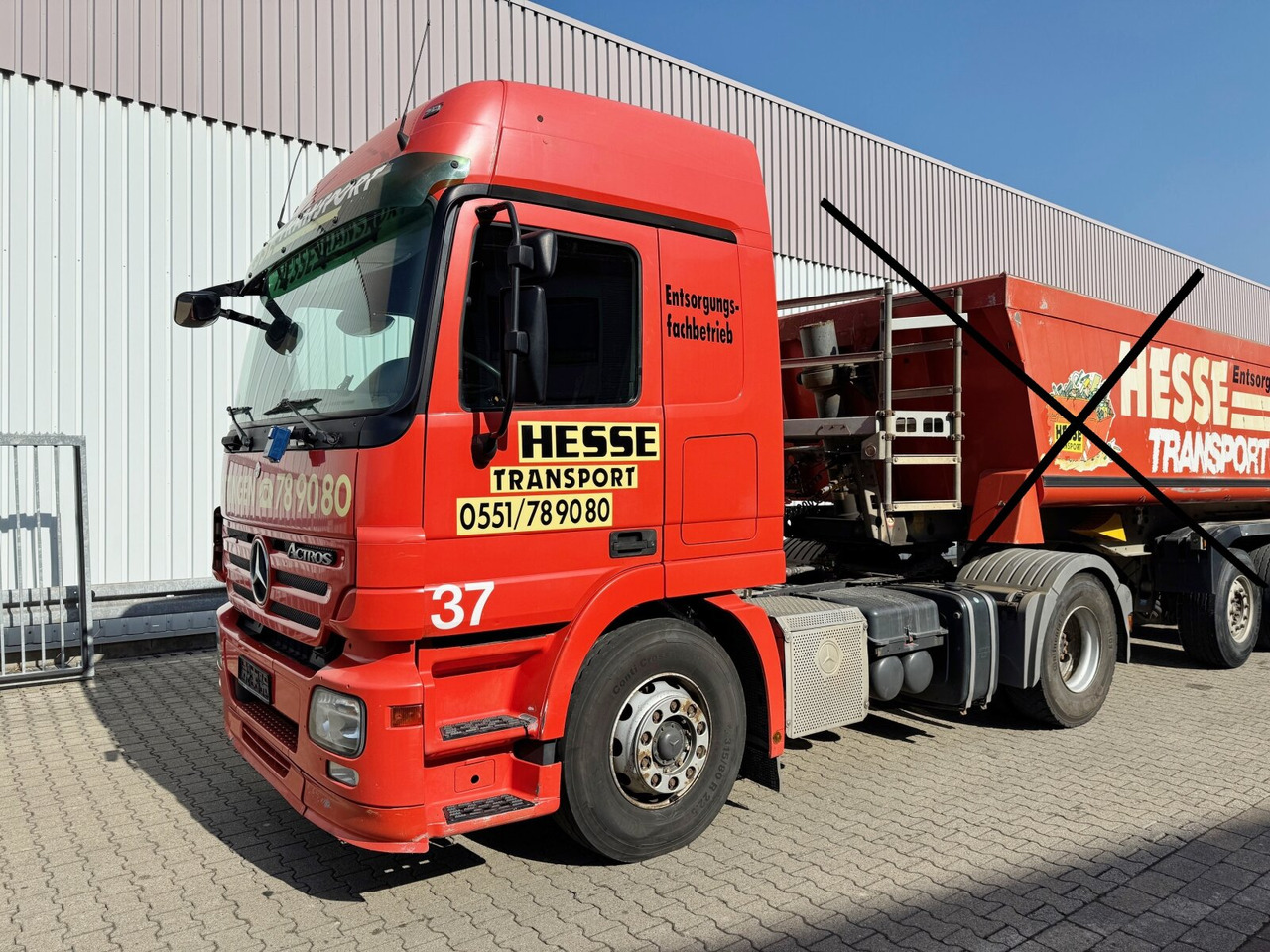 Mercedes-Benz Actros 1844 LS 4x2 Actros 1844 LS 4x2, Kipphydraulik - Tracteur routier: photos 1 Mercedes-Benz Actros 1844 LS 4x2 Actros 1844 LS 4x2, Kipphydraulik - Tracteur routier: photos 1