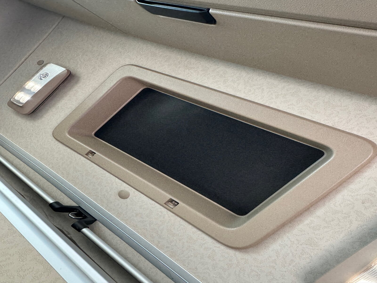 Tracteur routier Mercedes-Benz Actros 1848 LS 4x2 Actros 1848 LS 4x2, Vollumer ,Retarder: photos 7 Tracteur routier Mercedes-Benz Actros 1848 LS 4x2 Actros 1848 LS 4x2, Vollumer ,Retarder: photos 7