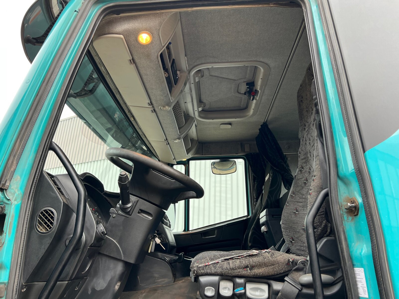 Stralis AT440S46TZ 6x4 Stralis AT440S46TZ 6x4, EEV, Kipphydraulik - Tracteur routier: photos 2 Stralis AT440S46TZ 6x4 Stralis AT440S46TZ 6x4, EEV, Kipphydraulik - Tracteur routier: photos 2