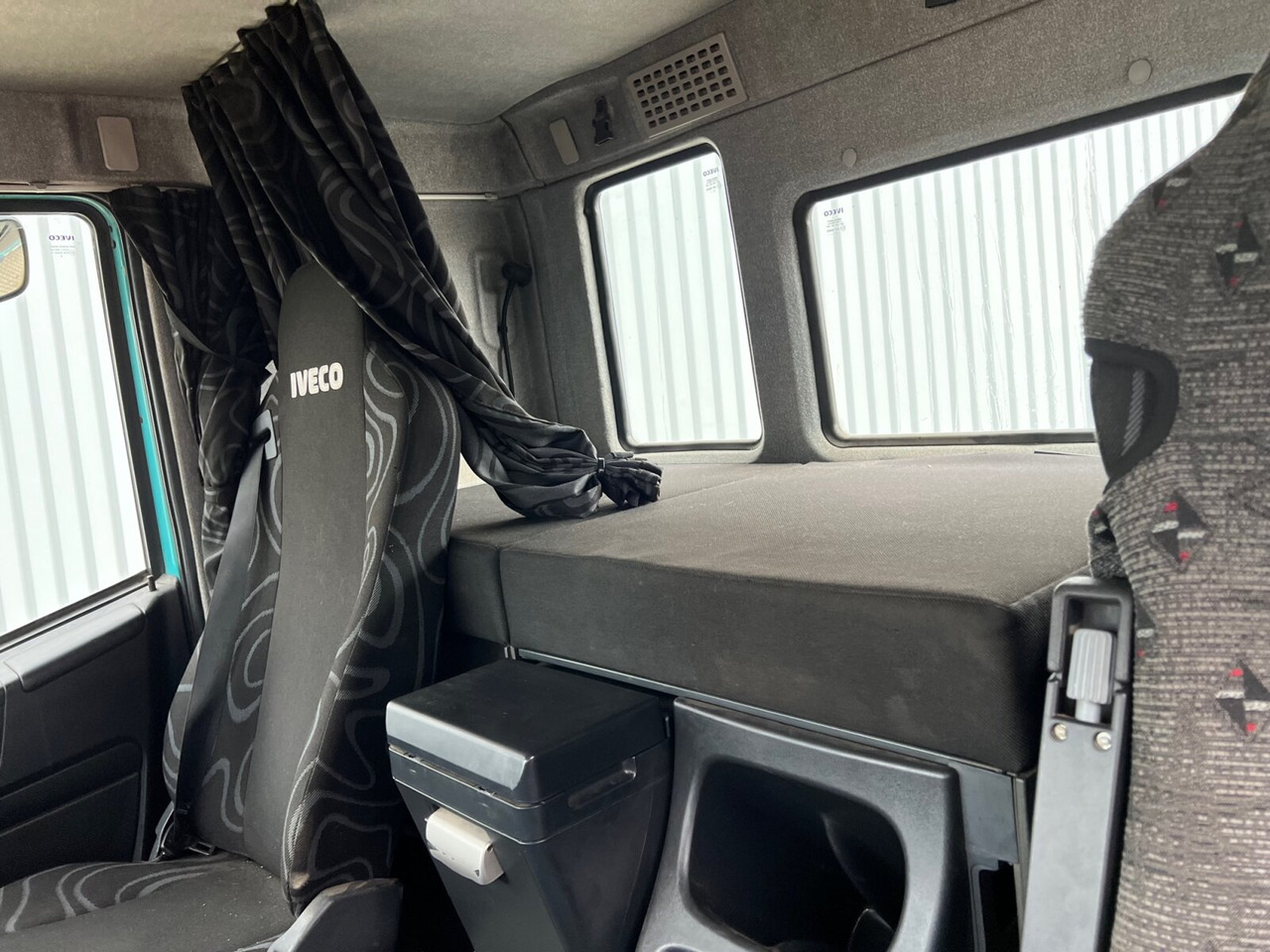 Stralis AT440S46TZ 6x4 Stralis AT440S46TZ 6x4, EEV, Kipphydraulik - Tracteur routier: photos 5 Stralis AT440S46TZ 6x4 Stralis AT440S46TZ 6x4, EEV, Kipphydraulik - Tracteur routier: photos 5