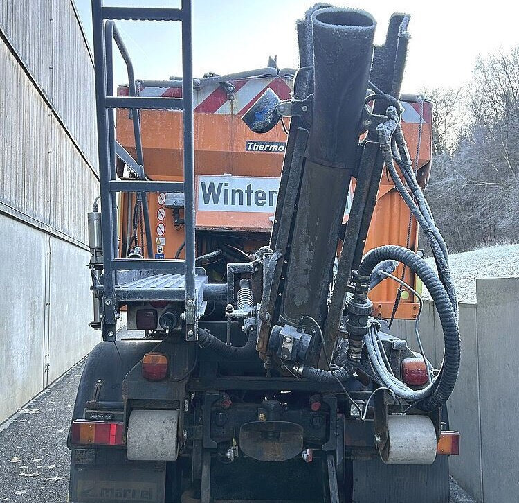 Trakker AD190T33WP 4x4 Trakker AD190T33WP 4x4, Winterdienstausstattung - Camion ampliroll: photos 4 Trakker AD190T33WP 4x4 Trakker AD190T33WP 4x4, Winterdienstausstattung - Camion ampliroll: photos 4