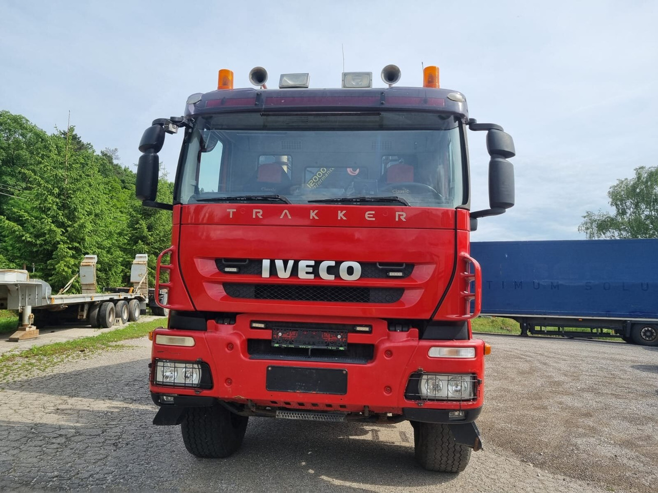 Trakker AD380T41W 6x6 Trakker AD380T41W 6x6 - Châssis cabine: photos 2 Trakker AD380T41W 6x6 Trakker AD380T41W 6x6 - Châssis cabine: photos 2
