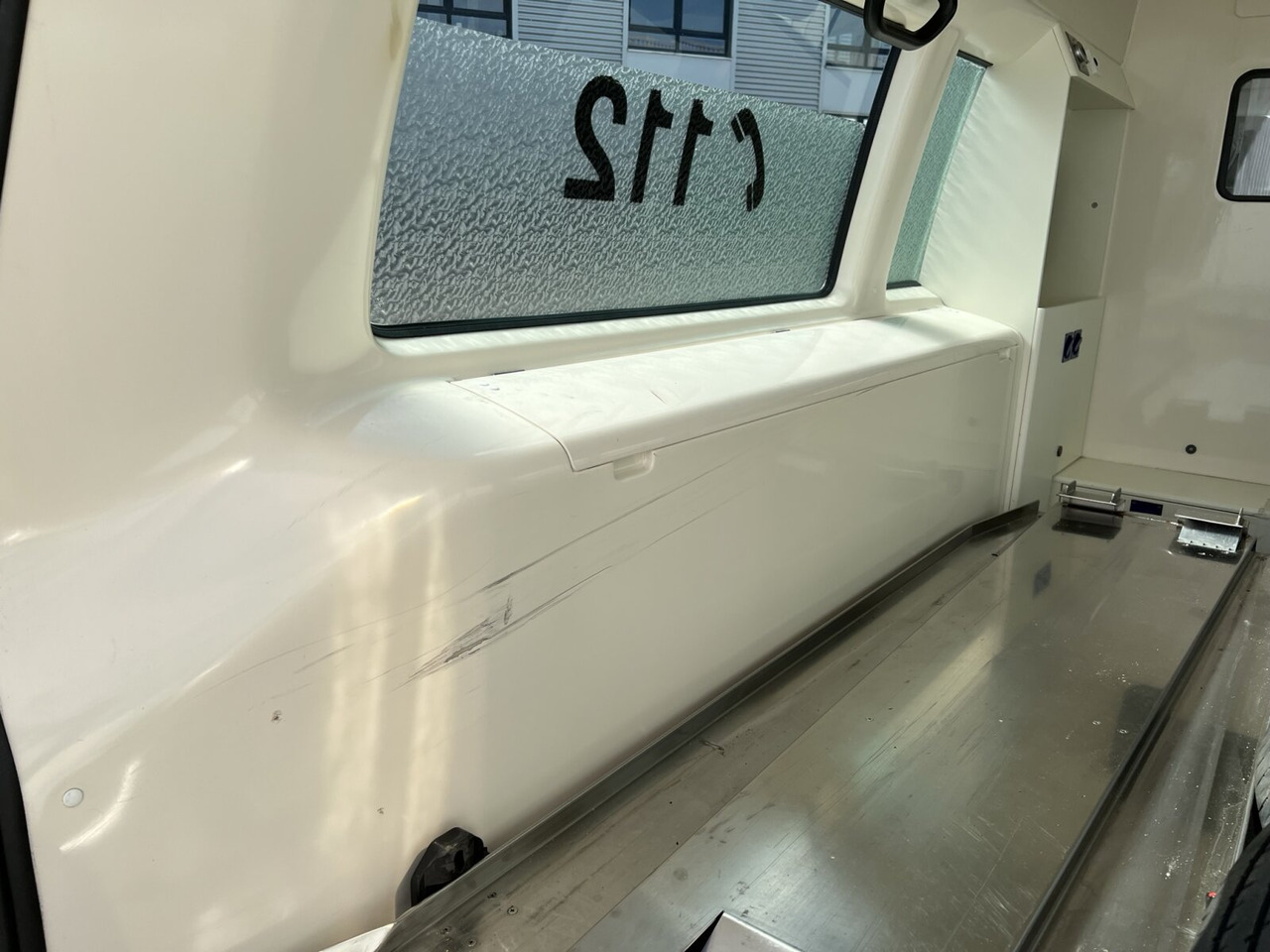 Ambulance Volkswagen T5 2.0 TDI 4x2 T5 2.0 TDI 4x2, Krankenwagen: photos 15 Ambulance Volkswagen T5 2.0 TDI 4x2 T5 2.0 TDI 4x2, Krankenwagen: photos 15