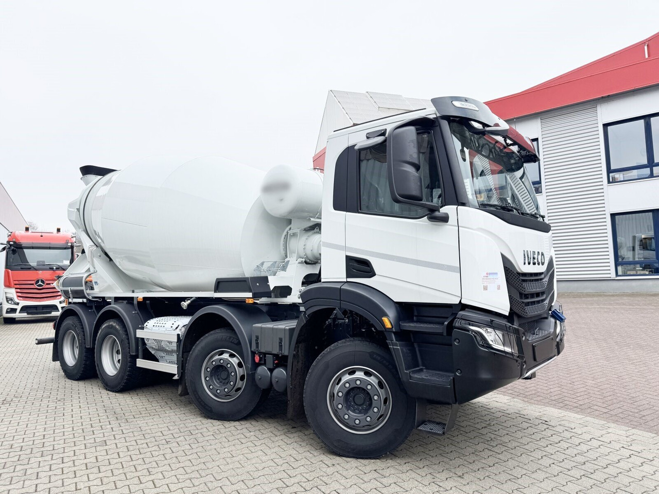 X-Way AD360X42BZ 8x4 X-Way AD360X42BZ 8x4, Karrena 9/10m³ - Camion malaxeur: photos 2 X-Way AD360X42BZ 8x4 X-Way AD360X42BZ 8x4, Karrena 9/10m³ - Camion malaxeur: photos 2