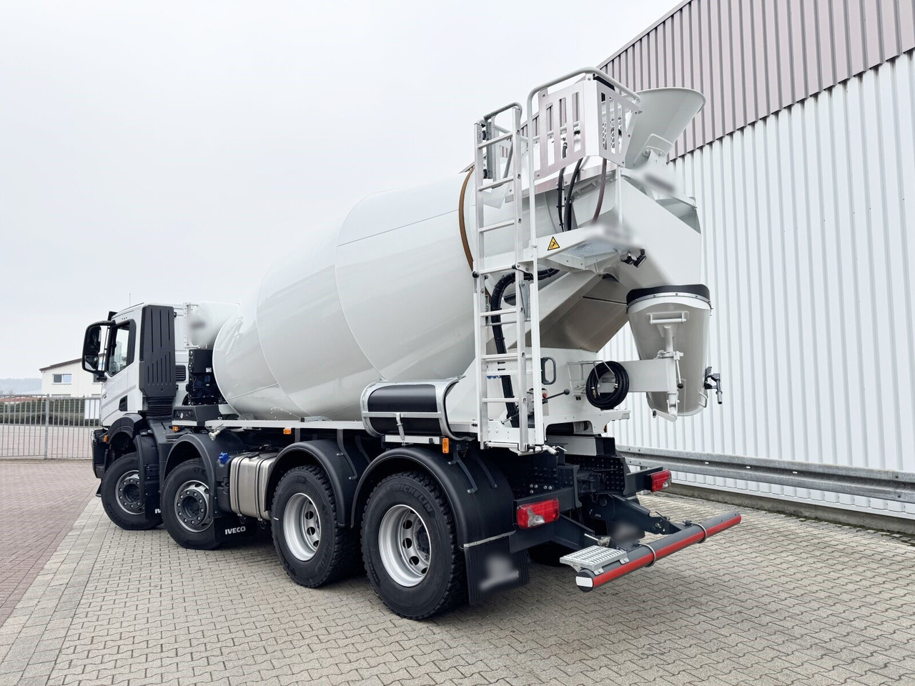 X-Way AD360X42BZ 8x4 X-Way AD360X42BZ 8x4, Karrena 9/10m³ - Camion malaxeur: photos 4 X-Way AD360X42BZ 8x4 X-Way AD360X42BZ 8x4, Karrena 9/10m³ - Camion malaxeur: photos 4