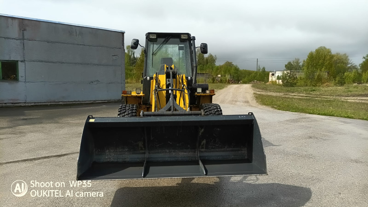 KRAMER Allrad 720 typ 305 - Chargeuse sur pneus: photos 3 KRAMER Allrad 720 typ 305 - Chargeuse sur pneus: photos 3