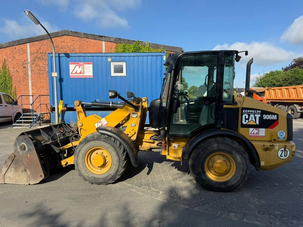 CAT 906M 1831h - Chargeuse sur pneus: photos 1 CAT 906M 1831h - Chargeuse sur pneus: photos 1