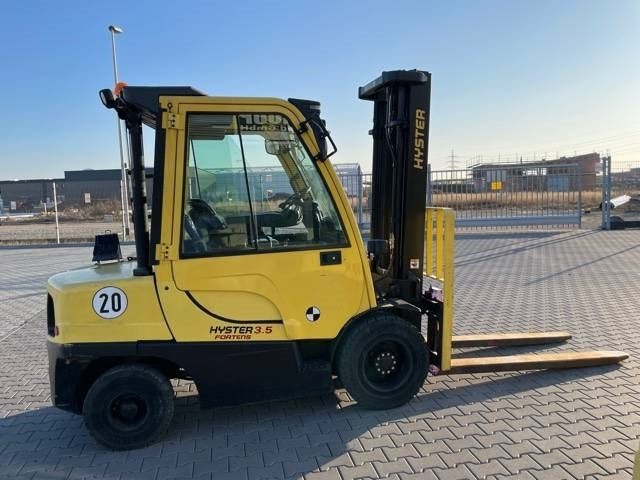 Hyster H 3.50 FT - Chariot élévateur diesel: photos 1 Hyster H 3.50 FT - Chariot élévateur diesel: photos 1