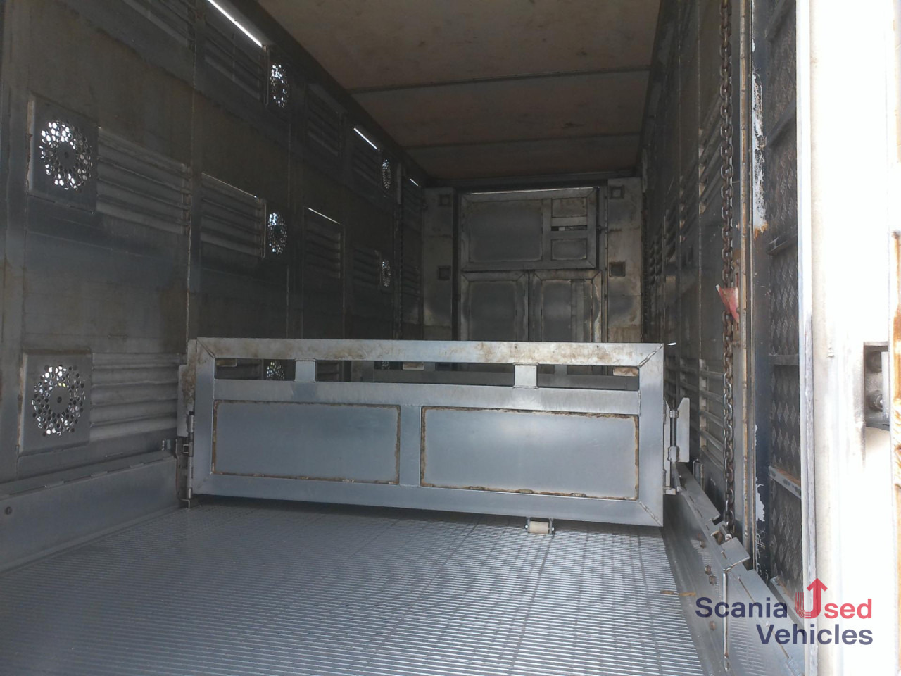 Menke-Janzen Viehtransport - Remorque bétaillère: photos 4 Menke-Janzen Viehtransport - Remorque bétaillère: photos 4