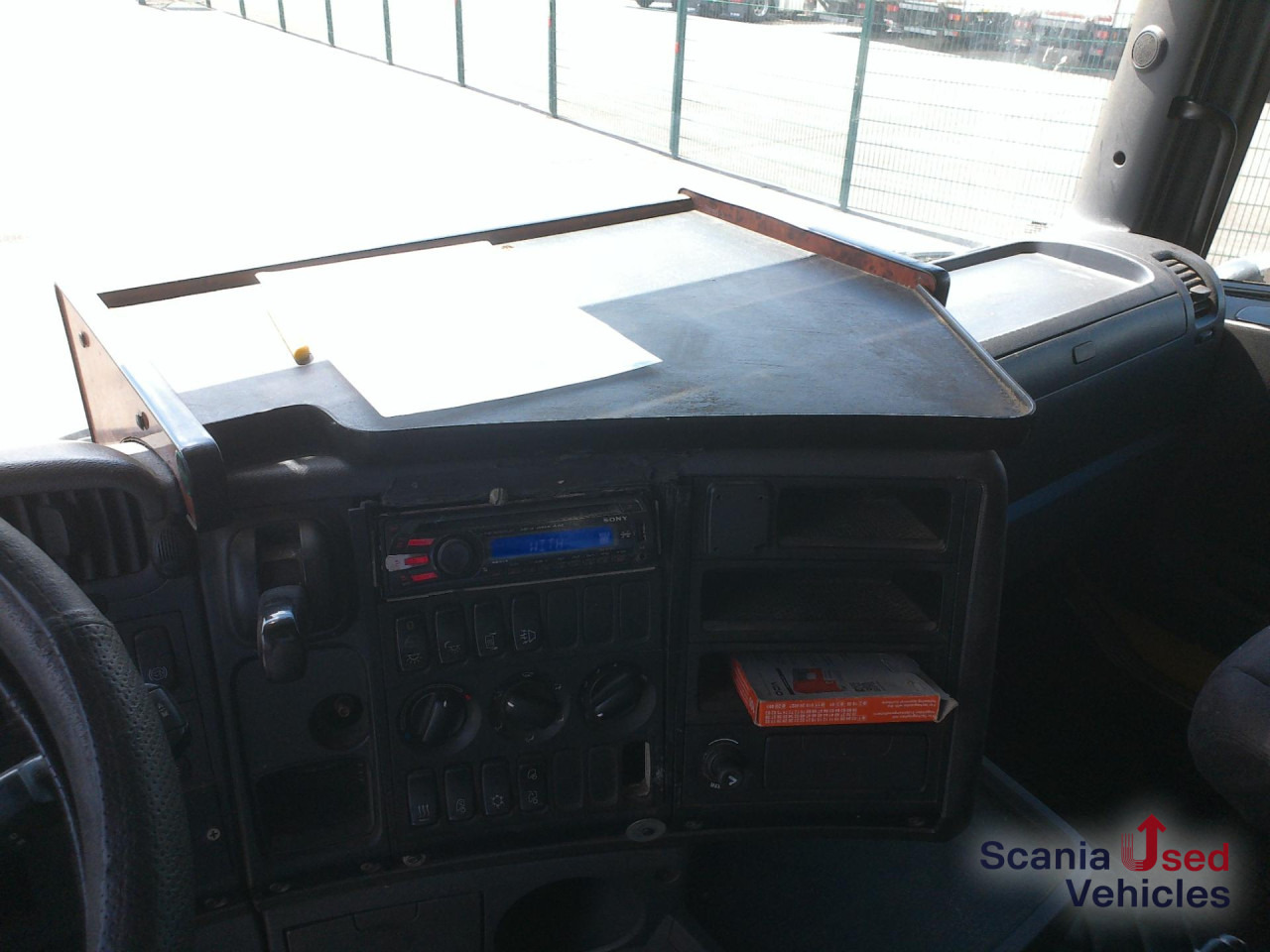 SCANIA R 420 LA4x2MEB Volumen MEGA Jumbo Vollluft - Tracteur routier: photos 3 SCANIA R 420 LA4x2MEB Volumen MEGA Jumbo Vollluft - Tracteur routier: photos 3