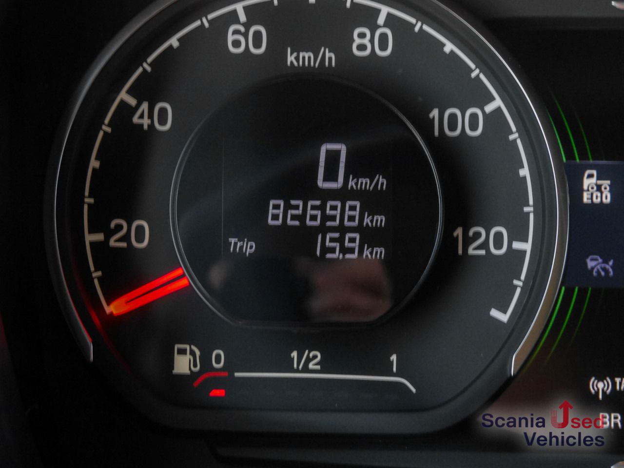 SCANIA R 460 A4x2NA - SUPER - - Tracteur routier: photos 4 SCANIA R 460 A4x2NA - SUPER - - Tracteur routier: photos 4