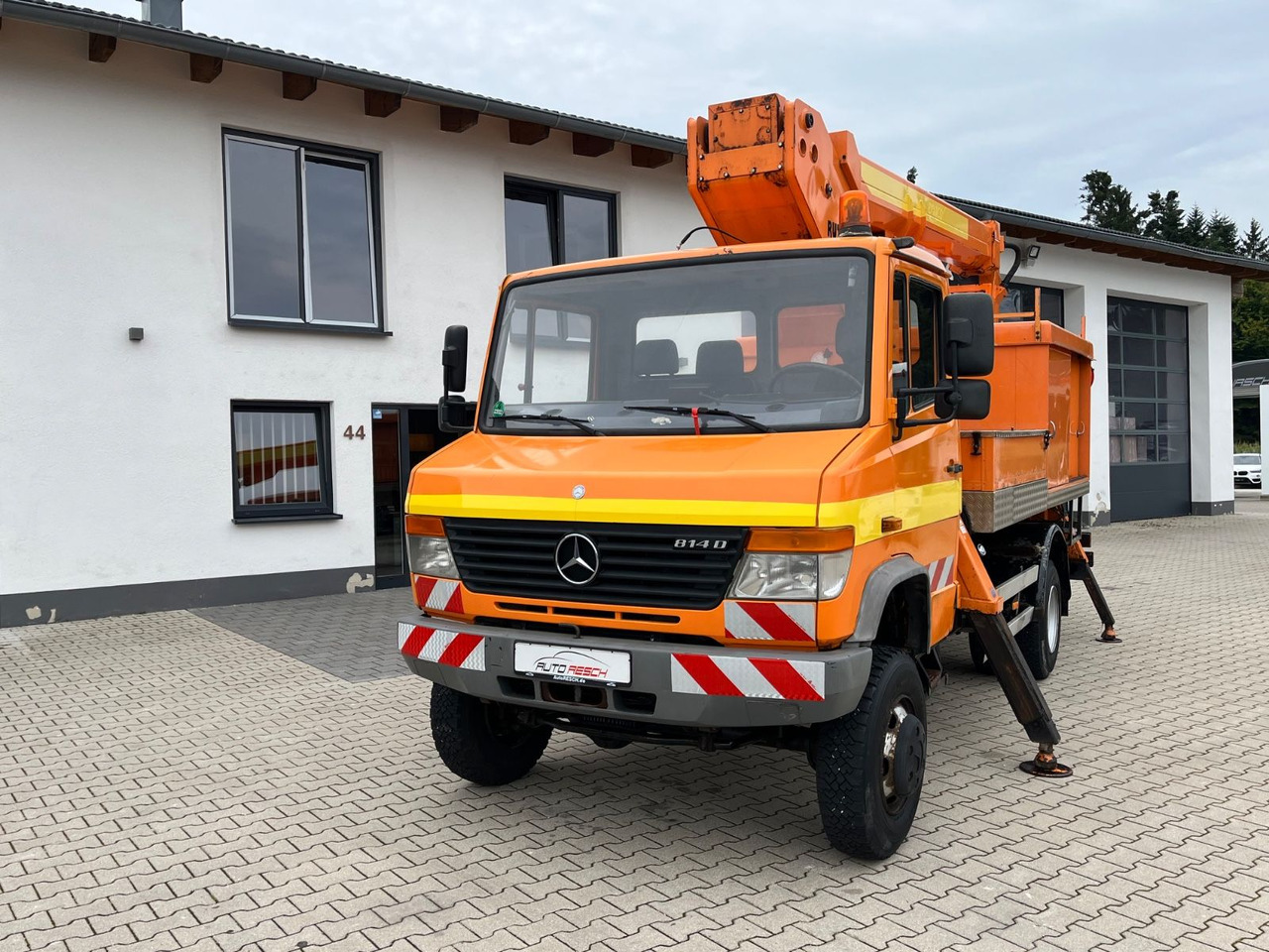 Mercedes-Benz Vario 814 DA 4x4 Ruthmann T 170 - Camion avec nacelle: photos 3 Mercedes-Benz Vario 814 DA 4x4 Ruthmann T 170 - Camion avec nacelle: photos 3
