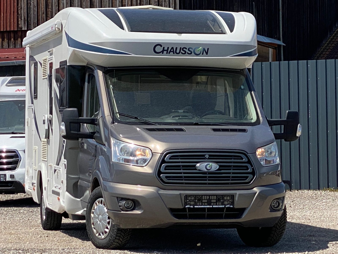 Chausson 610 - Camping-car profilé: photos 1 Chausson 610 - Camping-car profilé: photos 1