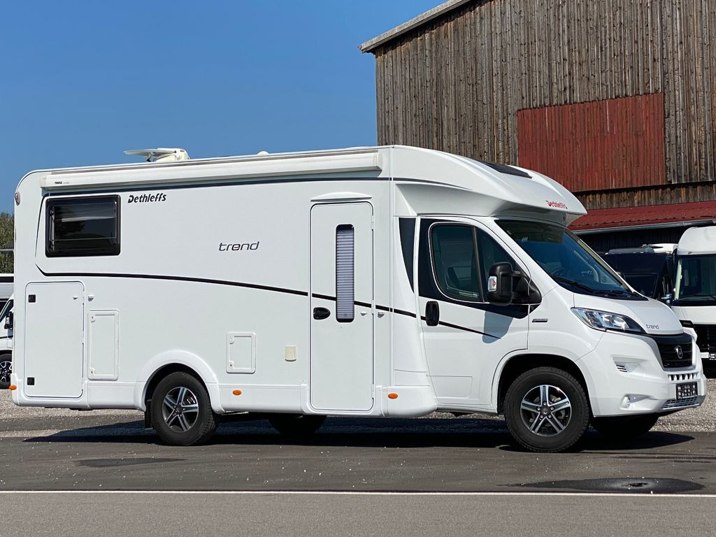 Dethleffs Trend T 6717 EB, SAT,RFK, Längsbetten, AHK - Camping-car profilé: photos 4 Dethleffs Trend T 6717 EB, SAT,RFK, Längsbetten, AHK - Camping-car profilé: photos 4