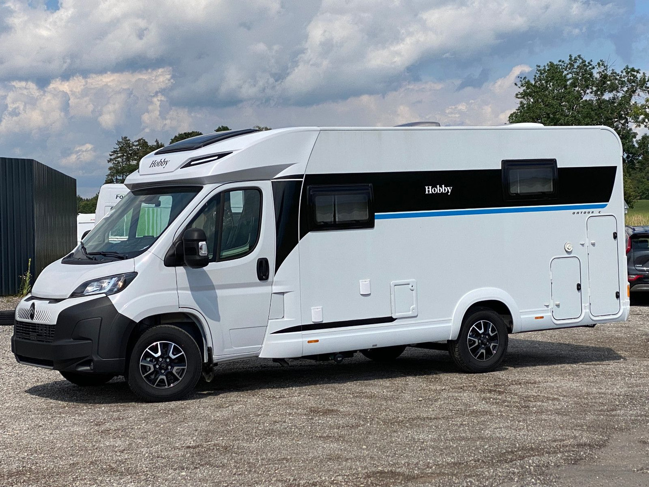 Hobby OnTour C 700 GQ MJ25/MARKISE/RFK/SAFETY-PAKET - Camping-car profilé: photos 3 Hobby OnTour C 700 GQ MJ25/MARKISE/RFK/SAFETY-PAKET - Camping-car profilé: photos 3