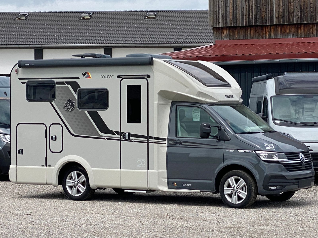 Knaus TOURER Vansation 500 MQ,4 Personen,AHK,slidebett - Camping-car profilé: photos 1 Knaus TOURER Vansation 500 MQ,4 Personen,AHK,slidebett - Camping-car profilé: photos 1