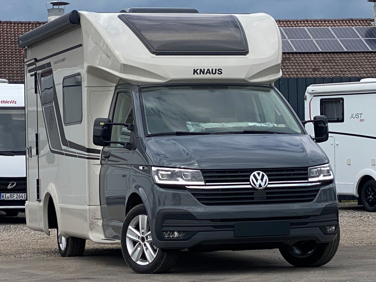 Knaus Tourer Van 500 LT, slide Bett, Tageszulassung - Camping-car profilé: photos 1 Knaus Tourer Van 500 LT, slide Bett, Tageszulassung - Camping-car profilé: photos 1