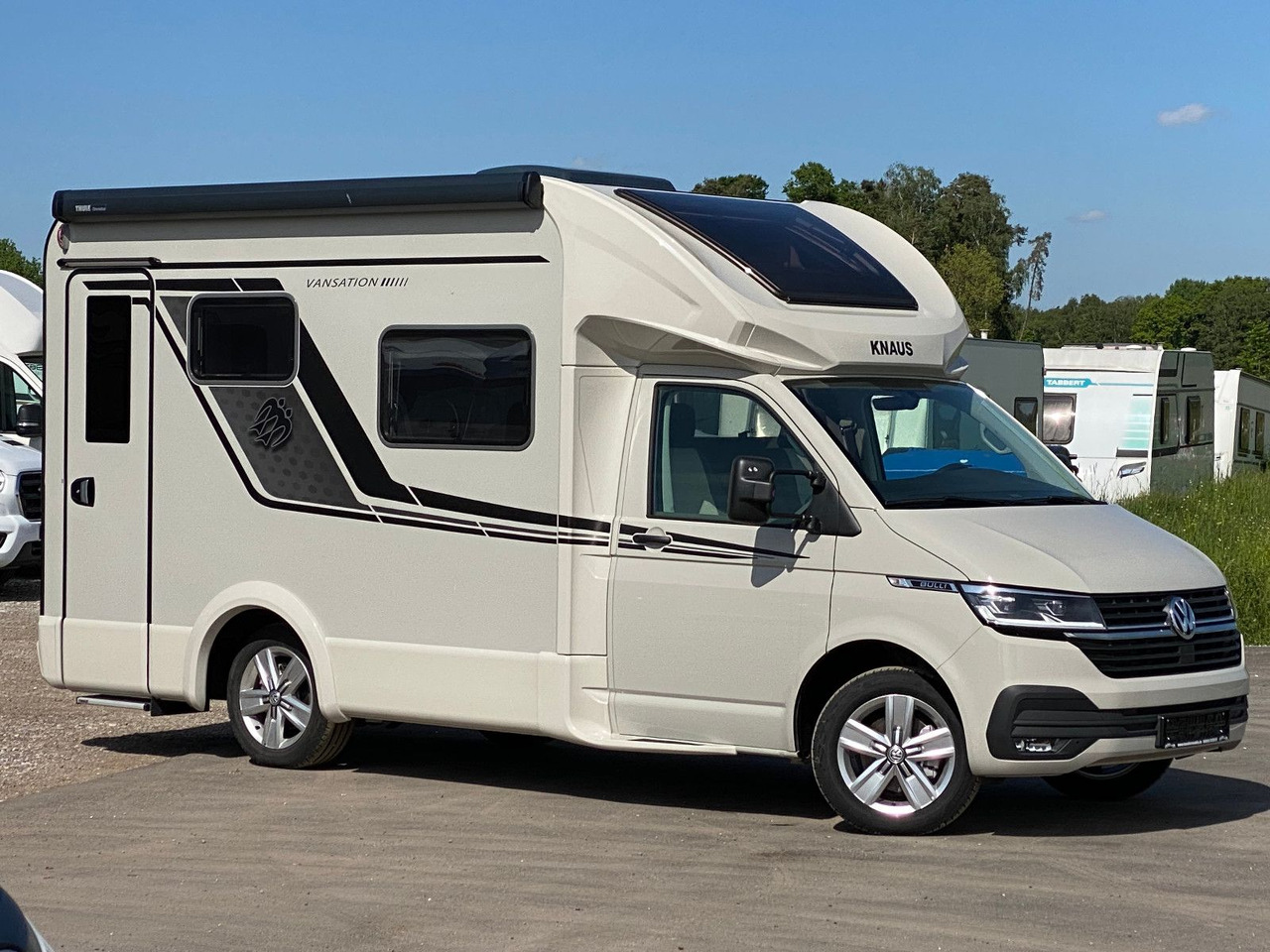 Knaus Tourer Van Vansation 500 LT - Camping-car profilé: photos 2 Knaus Tourer Van Vansation 500 LT - Camping-car profilé: photos 2
