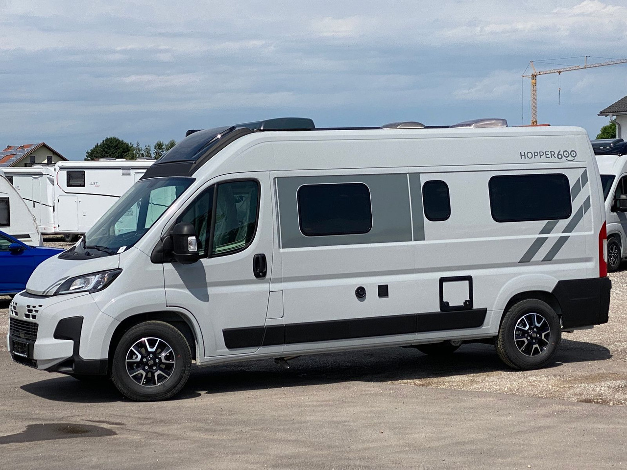 LMC INNOVAN 600 ,Dieselheizung,Modell 25 Skyroof - Fourgon aménagé: photos 2 LMC INNOVAN 600 ,Dieselheizung,Modell 25 Skyroof - Fourgon aménagé: photos 2