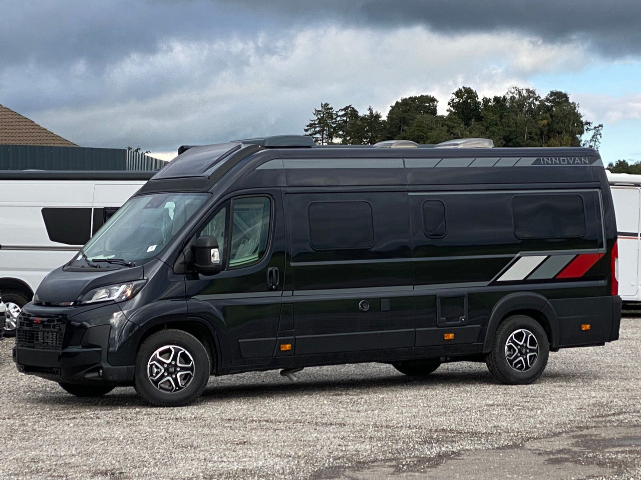 LMC Innovan 640 *2025* Automatik, Chassis Design... - Fourgon aménagé: photos 4 LMC Innovan 640 *2025* Automatik, Chassis Design... - Fourgon aménagé: photos 4
