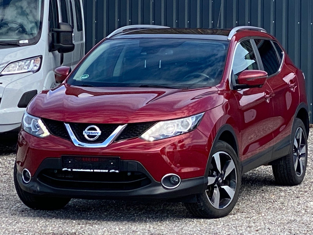 Nissan Qashqai 360° 4x4 - SUV: photos 1 Nissan Qashqai 360° 4x4 - SUV: photos 1