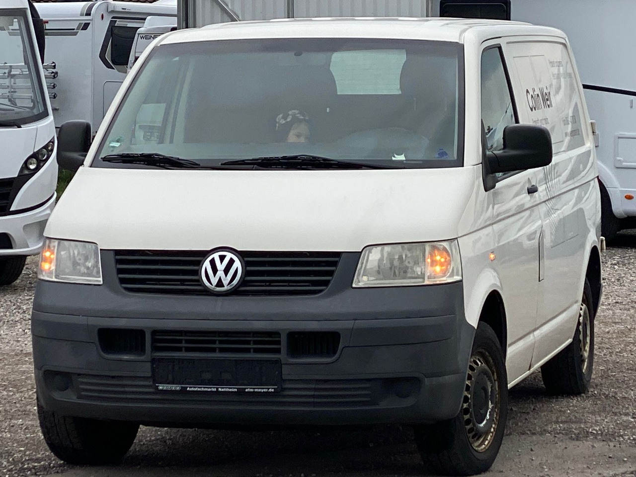 Volkswagen T5 Transporter Kasten-Kombi Kasten - Transport de personnes: photos 1 Volkswagen T5 Transporter Kasten-Kombi Kasten - Transport de personnes: photos 1