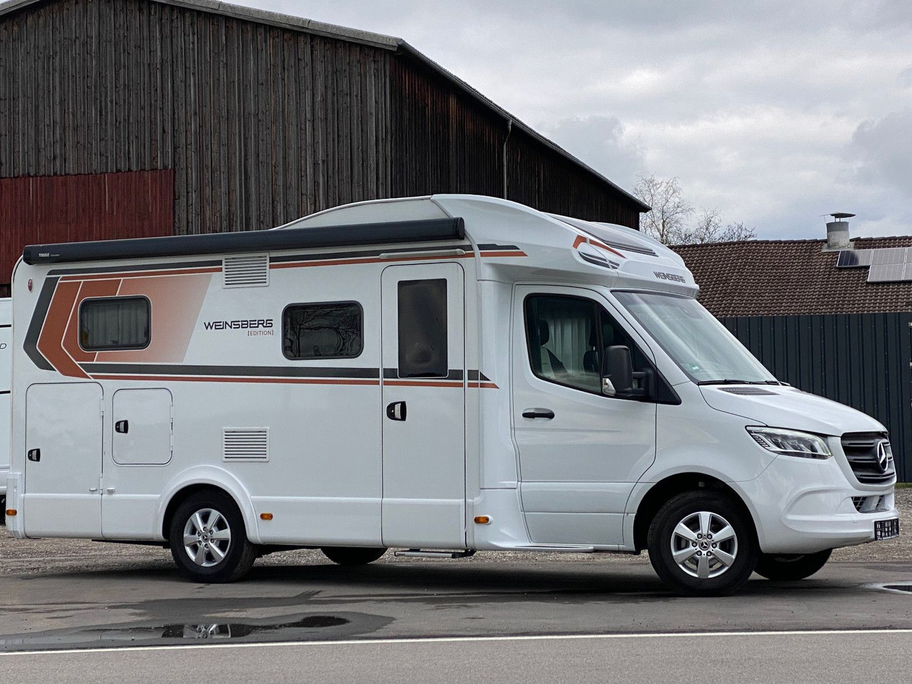 Weinsberg CaraCompact Suite 640 MEG EDITION ,Hubbett - Camping-car profilé: photos 4 Weinsberg CaraCompact Suite 640 MEG EDITION ,Hubbett - Camping-car profilé: photos 4