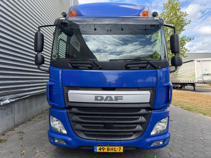 DAF CF 330 / 6X2 / Kooiapp / NL Truck - Camion à rideaux coulissants: photos 5 DAF CF 330 / 6X2 / Kooiapp / NL Truck - Camion à rideaux coulissants: photos 5