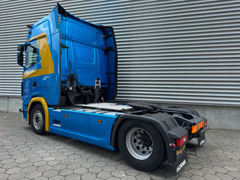Scania S500 / Retarder / Full Air / Night Klima / TUV: 7-2025 / NL Truck - Tracteur routier: photos 3 Scania S500 / Retarder / Full Air / Night Klima / TUV: 7-2025 / NL Truck - Tracteur routier: photos 3