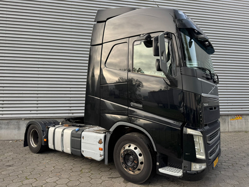 Volvo FH 420 / I-Shift / 2 Tanks / Euro 6 / NL Truck - Tracteur routier: photos 2 Volvo FH 420 / I-Shift / 2 Tanks / Euro 6 / NL Truck - Tracteur routier: photos 2