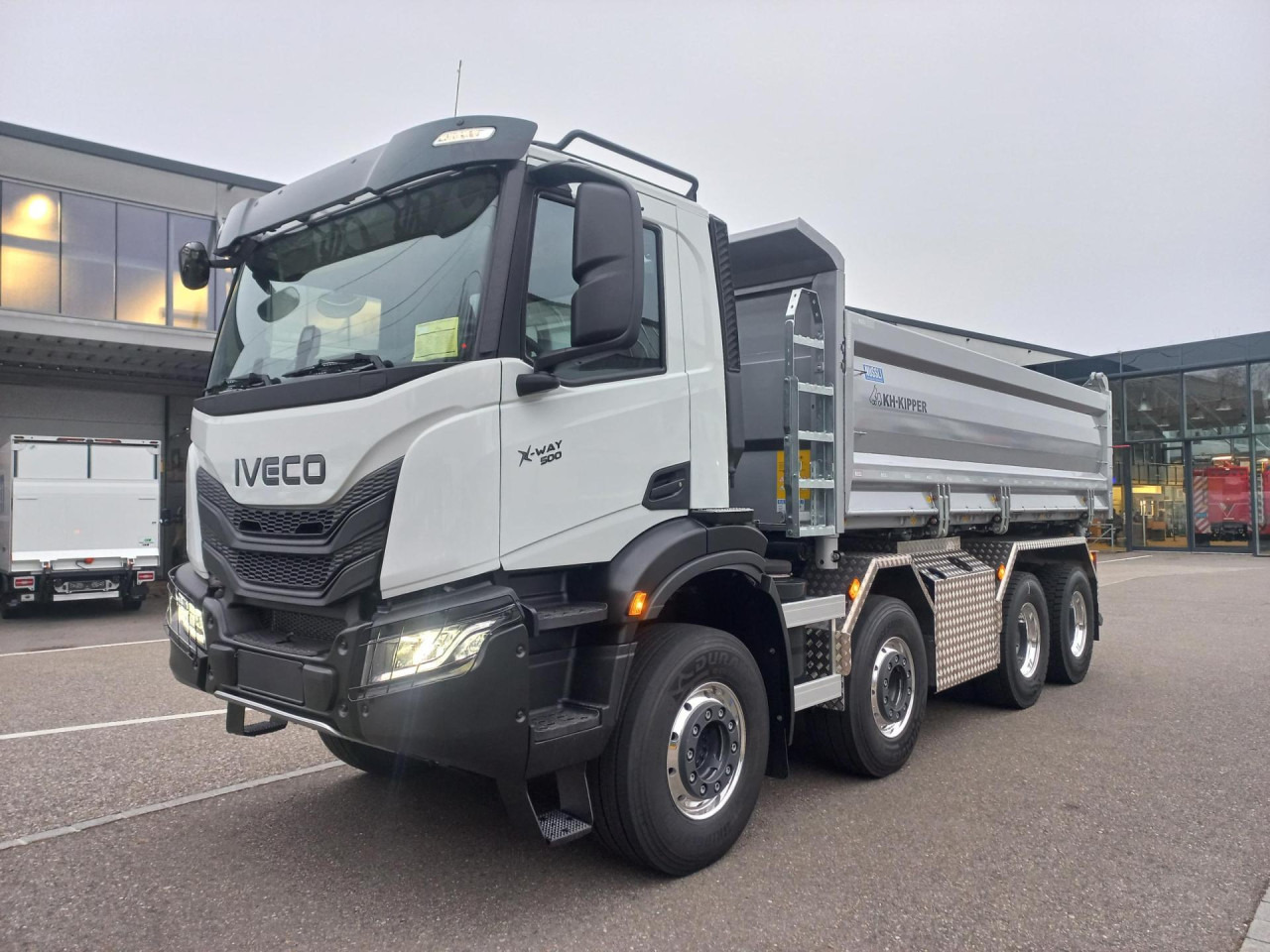IVECO AD360X50Z HR OFF XWay mit Nüssli 2 Seitenkipper - Camion benne: photos 1 IVECO AD360X50Z HR OFF XWay mit Nüssli 2 Seitenkipper - Camion benne: photos 1
