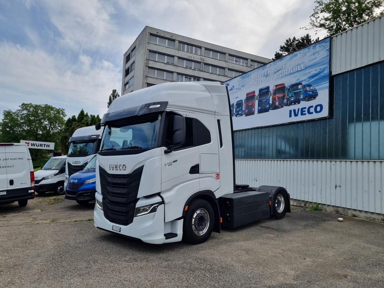 IVECO S-Way AS440S46T/FP CNG - Tracteur routier: photos 3 IVECO S-Way AS440S46T/FP CNG - Tracteur routier: photos 3