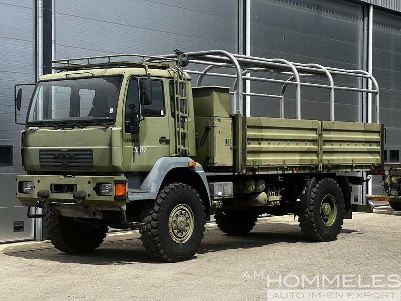 MAN 18.225 LAC 4x4 - Camion: photos 2 MAN 18.225 LAC 4x4 - Camion: photos 2
