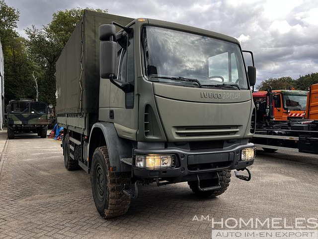 Iveco 140 E 4x4 - Camion plateau: photos 4 Iveco 140 E 4x4 - Camion plateau: photos 4