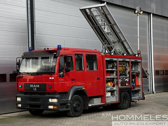 MAN 14.225 - Camion de pompier: photos 1 MAN 14.225 - Camion de pompier: photos 1