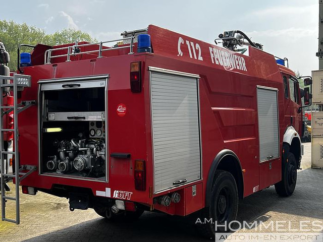 Mercedes-Benz 1831 4x4 - Camion de pompier: photos 4 Mercedes-Benz 1831 4x4 - Camion de pompier: photos 4