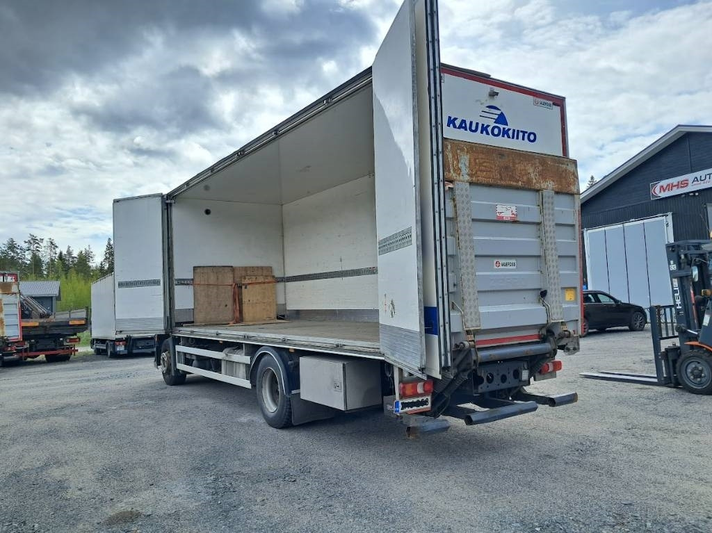 Mercedes-Benz Antos 1824L - Camion fourgon: photos 5 Mercedes-Benz Antos 1824L - Camion fourgon: photos 5