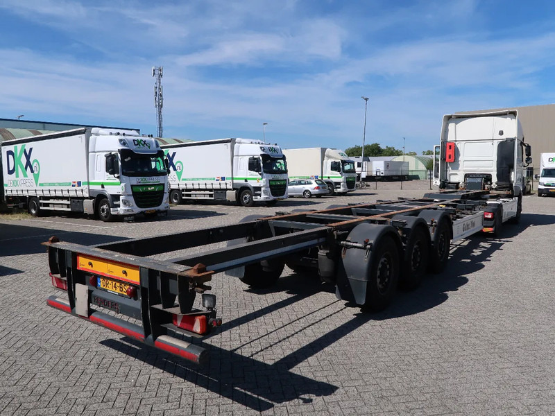 Renders FCC, BPW 2x20/40/45 FT, TUV, NL Trailer, TOP! - Semi-remorque porte-conteneur/ Caisse mobile: photos 5 Renders FCC, BPW 2x20/40/45 FT, TUV, NL Trailer, TOP! - Semi-remorque porte-conteneur/ Caisse mobile: photos 5