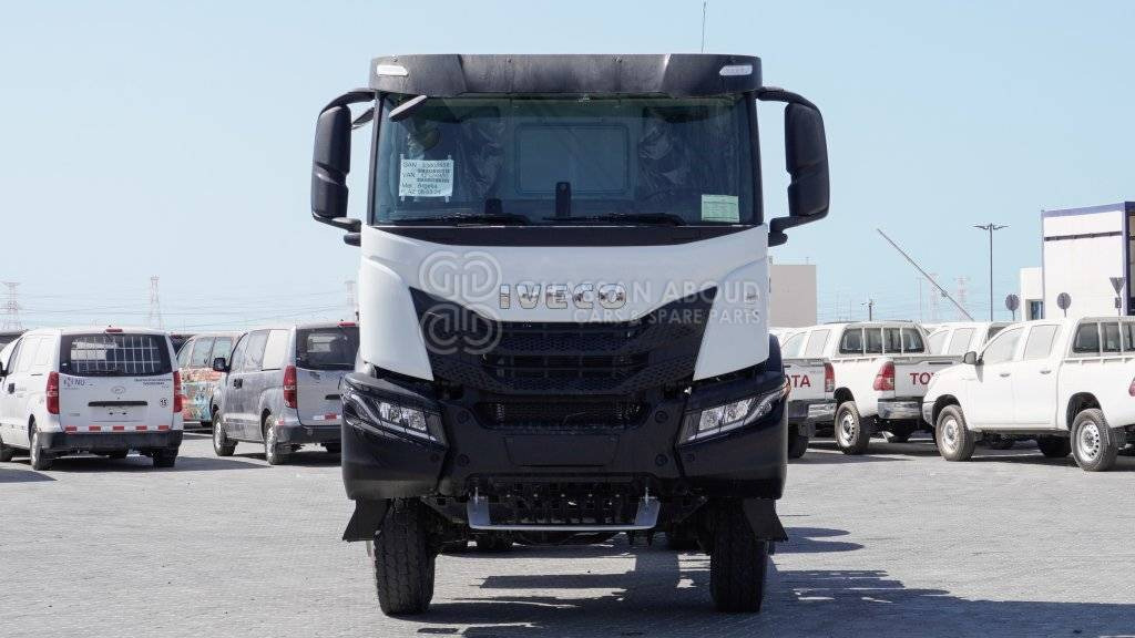 IVECO T-WAY Chassis 6×6 AD380T47WH WHEELBASE 4500 MY25 - Châssis cabine: photos 2 IVECO T-WAY Chassis 6×6 AD380T47WH WHEELBASE 4500 MY25 - Châssis cabine: photos 2