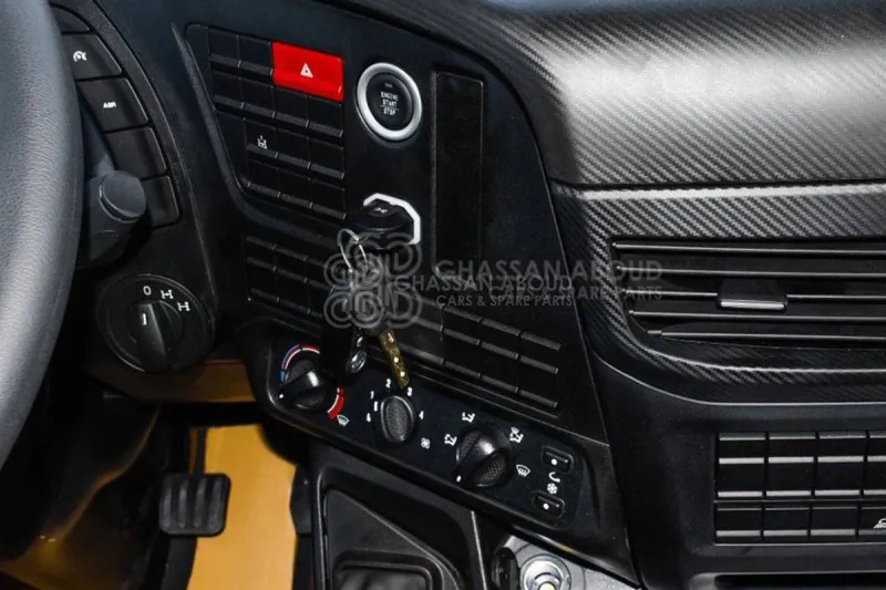 Iveco T-WAY AD380T47H 6x4 R24 Tyres Chassis - Barcelona Stock - Châssis cabine: photos 5 Iveco T-WAY AD380T47H 6x4 R24 Tyres Chassis - Barcelona Stock - Châssis cabine: photos 5