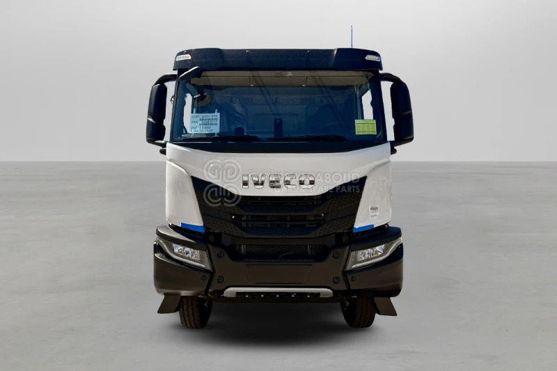 Iveco T-WAY AT720T47TH 6×4 R22.5 Tyres Tractor Head - Barcelona Stock - Tracteur routier: photos 2 Iveco T-WAY AT720T47TH 6×4 R22.5 Tyres Tractor Head - Barcelona Stock - Tracteur routier: photos 2